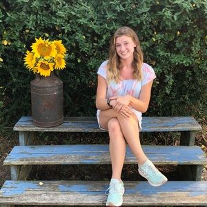 Meet your Posher, Katie
